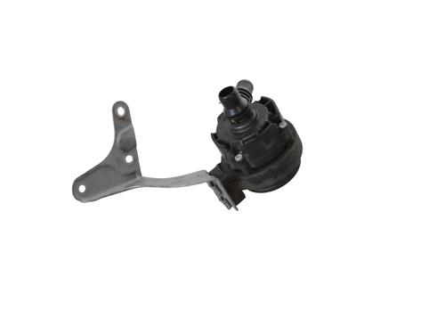Used Auxiliary water pump Auxiliary water pump BMW 4 Coupe (F32, F82) 440 i xDrive (326 hp) 33364827 33364827