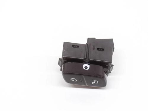 switch-volvo-xc90-ii-256-d5-awd-2014-10398669 main image