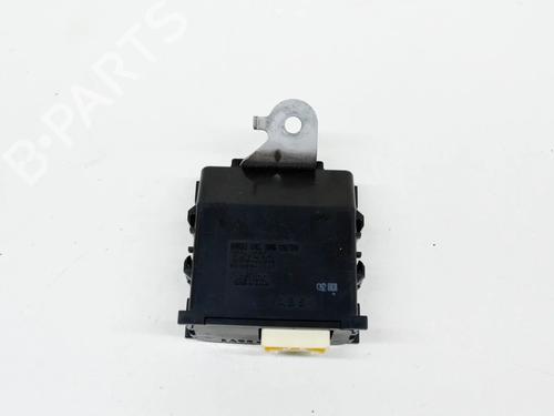 Used Electronic module Electronic module TOYOTA C-HR (_X1_) 1.8 Hybrid (ZYX10_, ZYX11_, ZYX10R, ZYX11R) (122 hp) 20209557 20209557