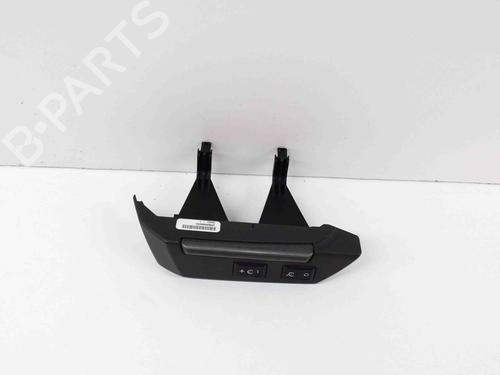 Steering wheel controls LAND ROVER DISCOVERY III (L319) 2.7 TD 4x4 | BP10402268E15 