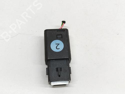 Elektronische module PEUGEOT 208 II (UB_, UP_, UW_, UJ_) 1.2 Hybrid 136 (UPHPYK) (136 hp) 28688105