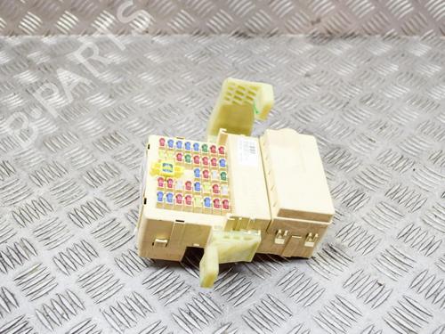 Used Fuse box HYUNDAI SONATA V (NF) 2.4 (162 hp) 9165985