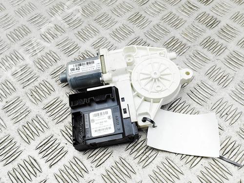 right-front-window-motor-vw-caddy-iv-box-bodympv-saa-sah-2015-2016-2017-2018-2019-2020-32756468 main image