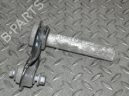 Venstre bagtil bærearm Venstre bagtil bærearm BMW X5 (F15, F85) xDrive 30 d (286 hp) 33396588 33396588