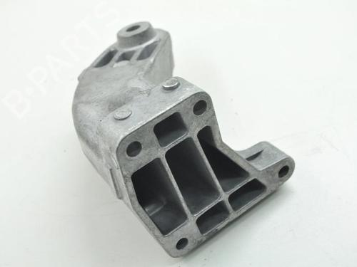 Support MERCEDES-BENZ CLS (C218) CLS 350 BlueTEC / d (218.326) | BP30254330C155