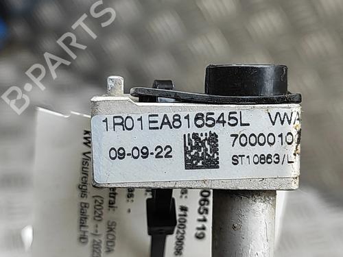 AC pipe SKODA ENYAQ iV SUV (5AZ) 80 | BP30575171M126 - Image 6