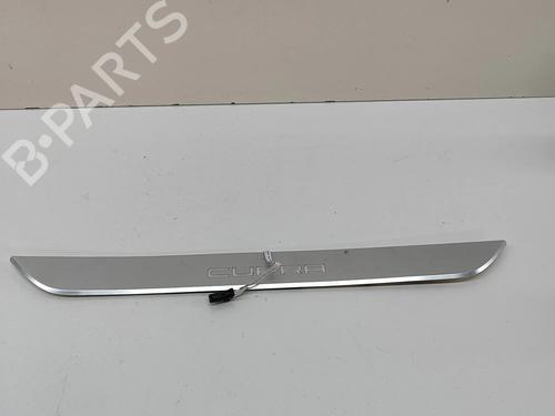 Trinbræt Trinbræt CUPRA FORMENTOR (KM7, KMP) 1.4 e-Hybrid (204 hp) 28433296 28433296