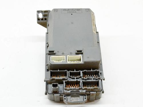 Used Fuse box HONDA CR-V II (RD_) 2.4 4WD (RD7) (162 hp) 28547698