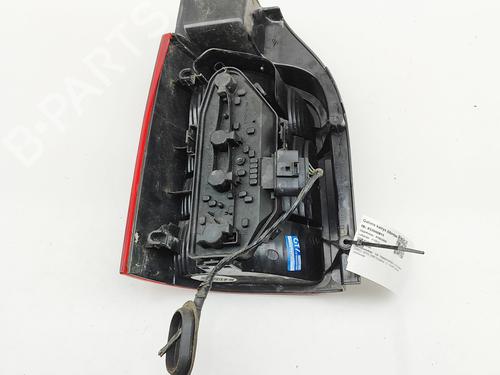 Right taillight TOYOTA HILUX VI Pickup (_N1_) 2.0 (RZN142) | BP30405034C35