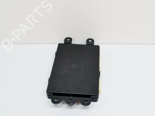 Elektronische module TESLA MODEL S (5YJS) 90D AWD | BP10073168M83 