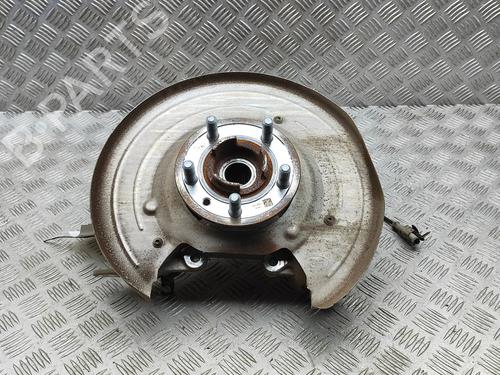 Used Right rear steering knuckle Right rear steering knuckle LAND ROVER DISCOVERY V (L462) D300 MHEV 4x4 (300 hp) 33388953 33388953