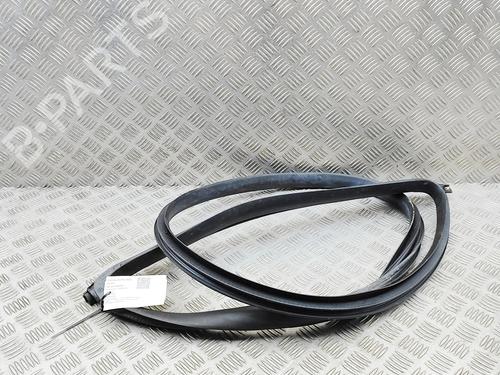 Used Rubber door seal Rubber door seal TESLA MODEL 3 (5YJ3) EV (283 hp) 36327100 36327100