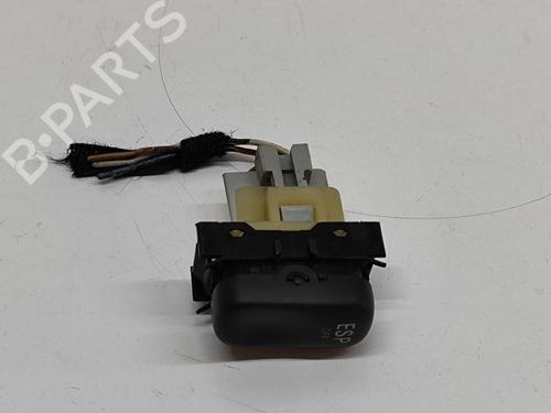 Used Switch MERCEDES-BENZ M-CLASS (W163) ML 270 CDI (163.113) (163 hp) 27701978