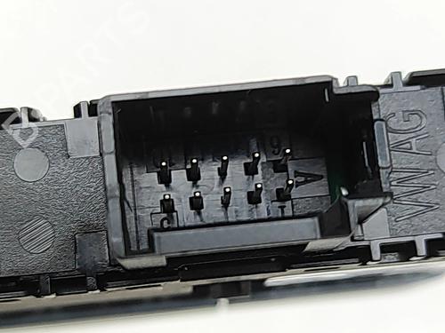Switch SEAT ATECA (KH7, KHP) 1.5 TSI | BP33383051I30 - Image 6