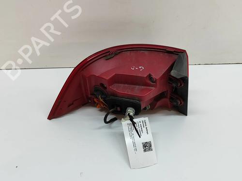 Right taillight VW PASSAT B7 Variant (365) 1.6 TDI | BP33697378C35 - Image 3