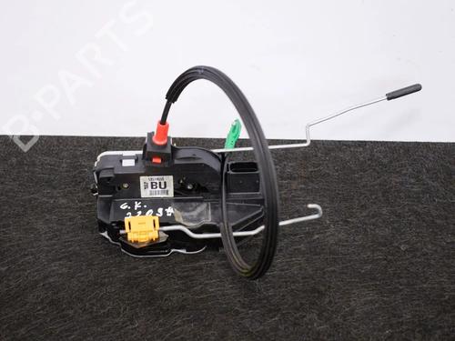 Used Rear left lock OPEL ZAFIRA TOURER C (P12) 1.4 (75) (140 hp) 6744457