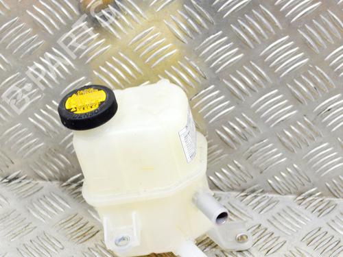 Used Expansion tank TOYOTA PRIUS (_W3_) 1.8 Hybrid (ZVW3_) (99 hp) 7736338