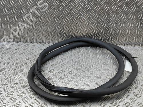 Used Rubber door seal PEUGEOT 508 II (FB_, FH_, F3_) Hybrid 225 (F35GQU) (224 hp) 29975428