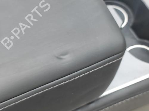 Middle console TESLA MODEL Y (5YJY) EV Rear-Wheel Drive | BP33396168I22  - Image 8