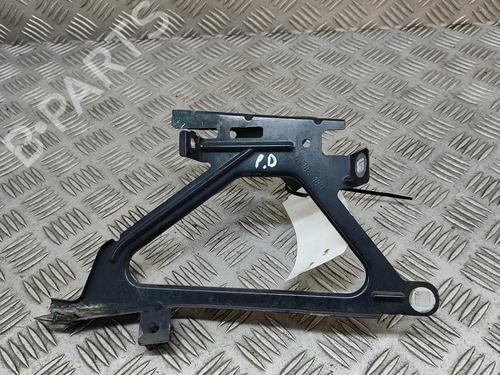 Used Right headlight support BMW 7 (F01, F02, F03, F04) 730 d (245 hp) 27781101