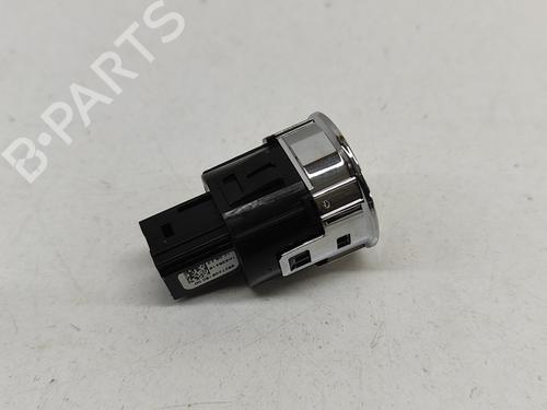 Switch PEUGEOT 2008 II (UD_, US_, UY_, UJ_, UR_, UC_) 1.2 PureTech 130 (USHNS, URHNS) | BP28590029I30 