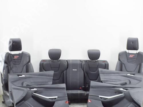 Used Seats set FORD FOCUS III 2.0 ST (250 hp) 29007350
