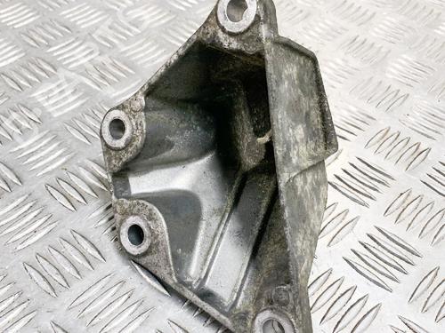 Support BMW 5 (F10) 550 i xDrive | BP14613525C155 
