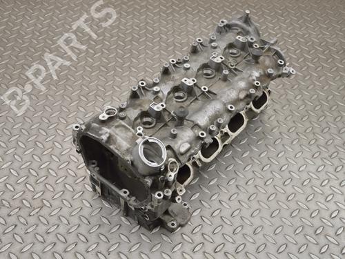 Used Cylinder head MERCEDES-BENZ GLS (X166) 500 4-matic (166.873) (456 hp) 30232130