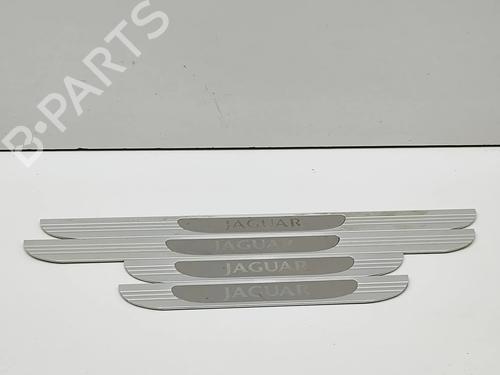 Predellino Predellino JAGUAR XJ (X350, X358) D 2.7 (207 hp) 36984024 36984024