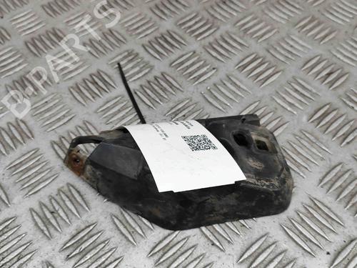 Frontfangerbrakett VOLVO V50 (545) 1.6 D (110 hp) 26685367