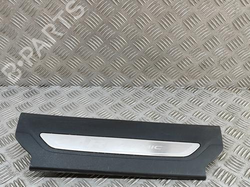 Used Step Step JAGUAR F-PACE (X761) 2.0 P400e Plug-in Hybrid (404 hp) 28275661 28275661