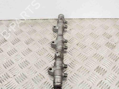 Injection rail LAND ROVER RANGE ROVER IV (L405) 4.4 SDV8 4x4 | BP8827345M98