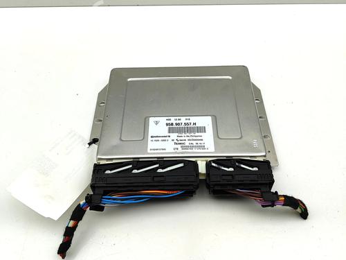 Used Electronic module Electronic module PORSCHE MACAN (95B) 2.0 (252 hp) 33383180 33383180
