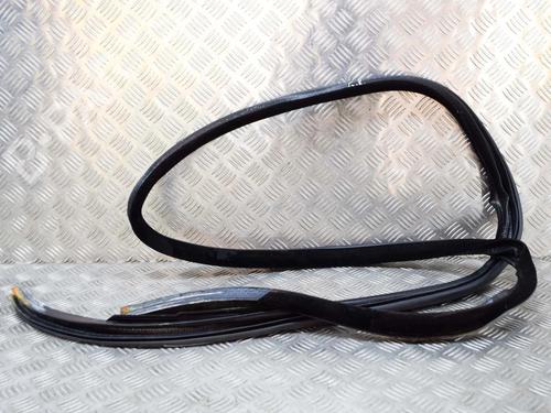 rubber-door-seal-land-rover-range-rover-sport-ii-l494-2013-2014-2015-2016-2017-2018-2019-2020-2021-2022-27756005 main image