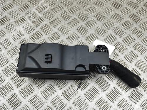 Fuse box JAGUAR XE (X760) 2.0 D | BP38421855E1 - Image 3