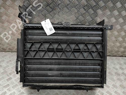 Grill PEUGEOT 2008 II (UD_, US_, UY_, UJ_, UR_, UC_) e-2008 (UKZKXZ) (136 hp) 29227089