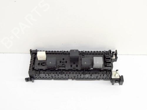Used Fuse box Fuse box MERCEDES-BENZ GLE Coupe (C292) 450 AMG 4-matic (292.364) (367 hp) 13110208 13110208