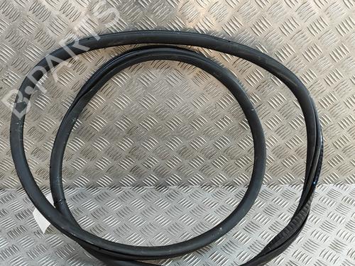 Rubber door seal PEUGEOT 2008 II (UD_, US_, UY_, UJ_, UR_, UC_) e-2008 (UKZKXZ) | BP29042429C142 