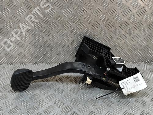 bremsepedal BMW 2 Active Tourer (F45) 225 xe Plug-in-Hybrid (224 hp) 20675182