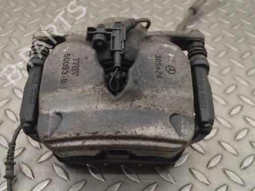 right-front-brake-caliper-mercedes-benz-c-class-w205-2013-2014-2015-2016-2017-2018-2019-2020-2021-2022-2023-30231598 main image