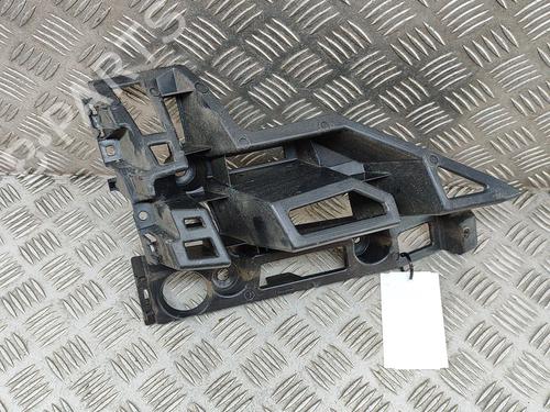 Used Rear bumper bracket PEUGEOT 3008 II SUV (MC_, MR_, MJ_, M4_) 1.5 BlueHDi 130 (131 hp) 21487108