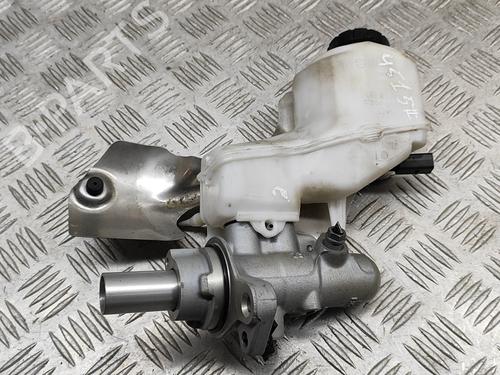 Used Brake master cylinder AUDI A3 Sportback (8YA, 8YF) 30 TFSI (110 hp) 28432535