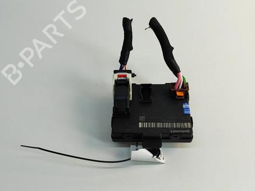 Used Electronic module Electronic module PEUGEOT 3008 III (KA_, KB_, KC_) e-210 (KCZKZX) (213 hp) 28555070 28555070