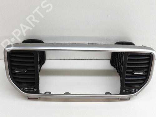 Used Air vent KIA SPORTAGE IV (QL, QLE) 1.6 GDI (132 hp) 18878663