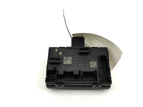 Module électronique PORSCHE MACAN (95B) 2.0 (252 hp) 31626604