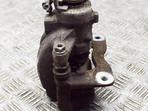 Left rear brake caliper FIAT 500L (351_, 352_) 1.6 D Multijet (199LYE1B) | BP15480822M107 