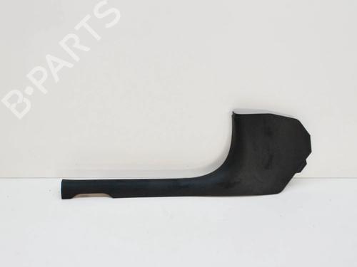 step-mercedes-benz-c-class-w206-2021-27757928 main image