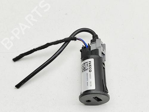 Electronic module IVECO DAILY VI Platform/Chassis 35S18, 35C18, 40C18, 45C18, 50C18, 60C18, 65C18, 70C18 | BP33396054M83 - Image 5