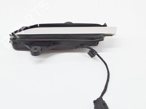 Used Front left exterior door handle TESLA MODEL X (5YJX) P100D AWD (772 hp) 15375792