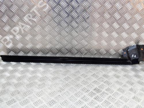 Used Door moulding trim TESLA MODEL 3 (5YJ3) EV AWD (351 hp) 27752991